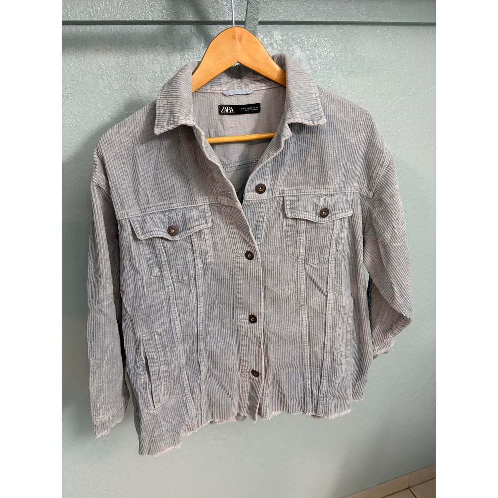 Zara Women Light Blue Corduroy Jacket Raw Hem Button Up XS 8372/222/403/XS